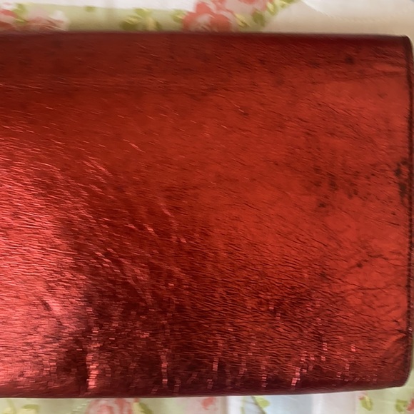 RARE metallic red YSL Belle du Jour leather clutch - Picture 11 of 16